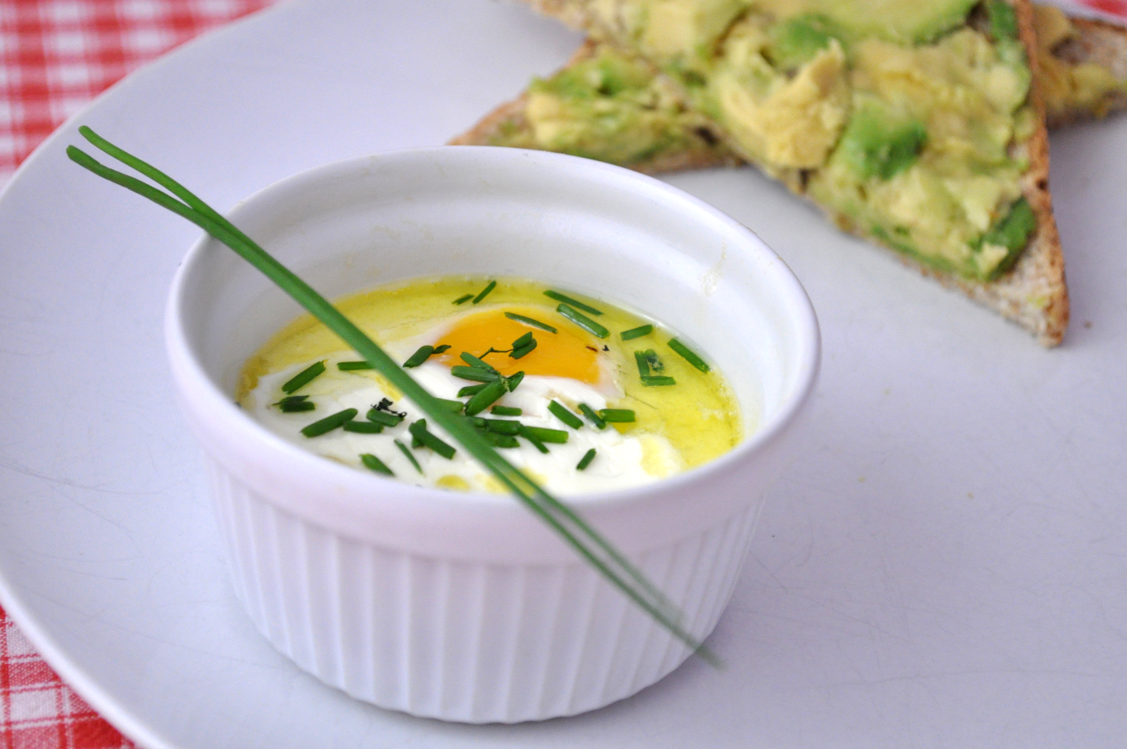 Oeufs en cocotte (baked eggs)