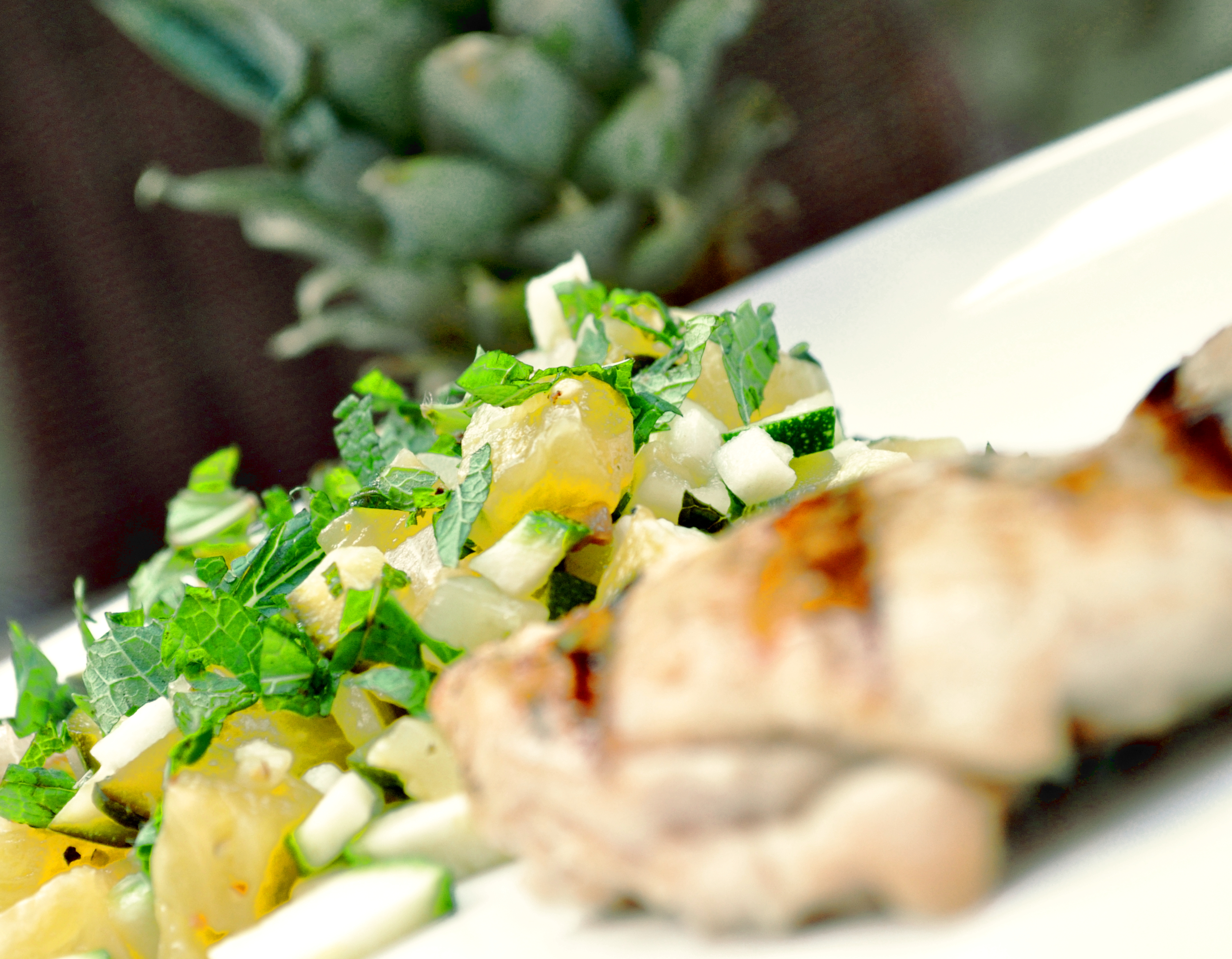 Pineapple and mint salsa with grilled chicken