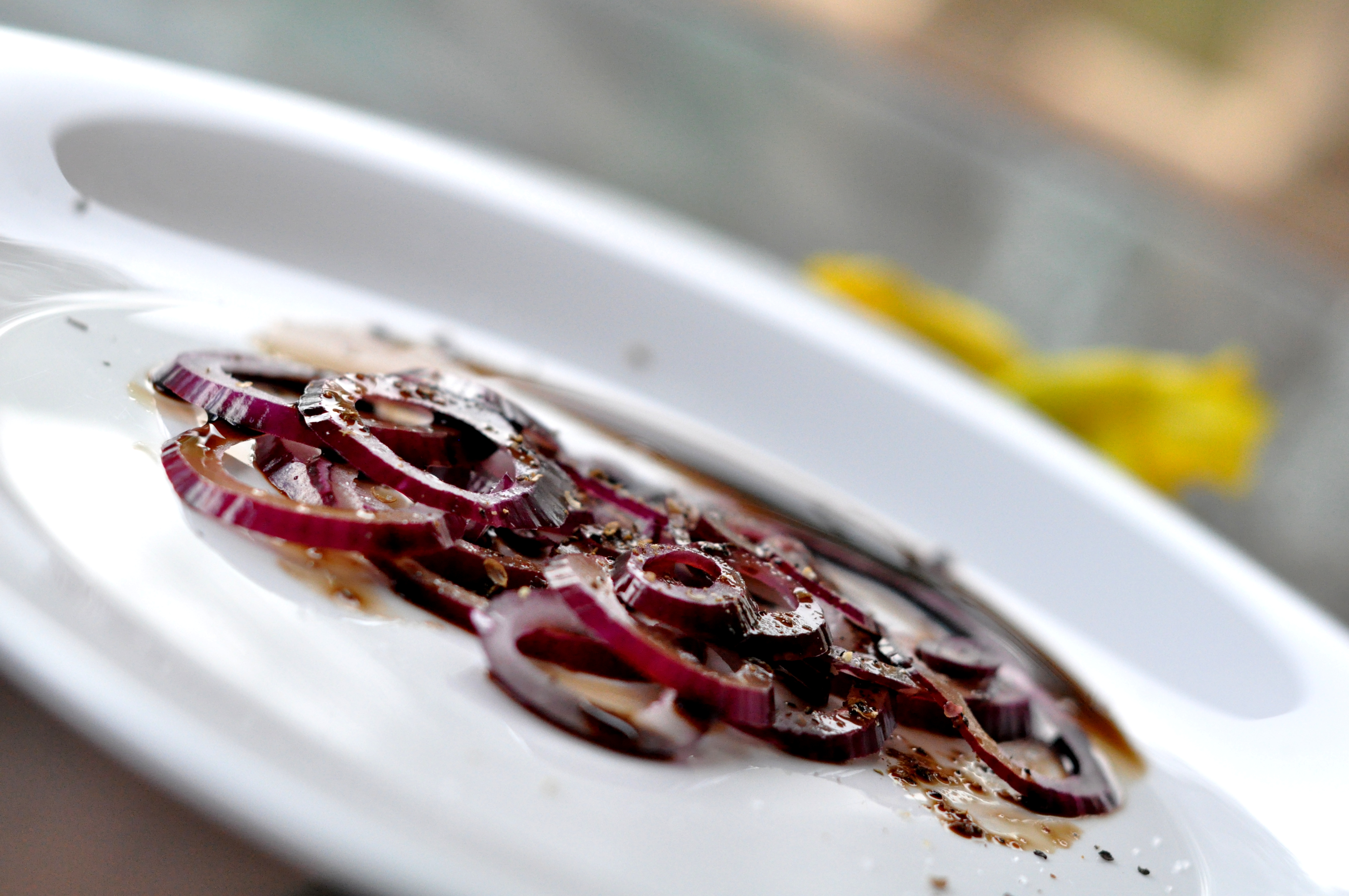 Balsamic onion carpaccio