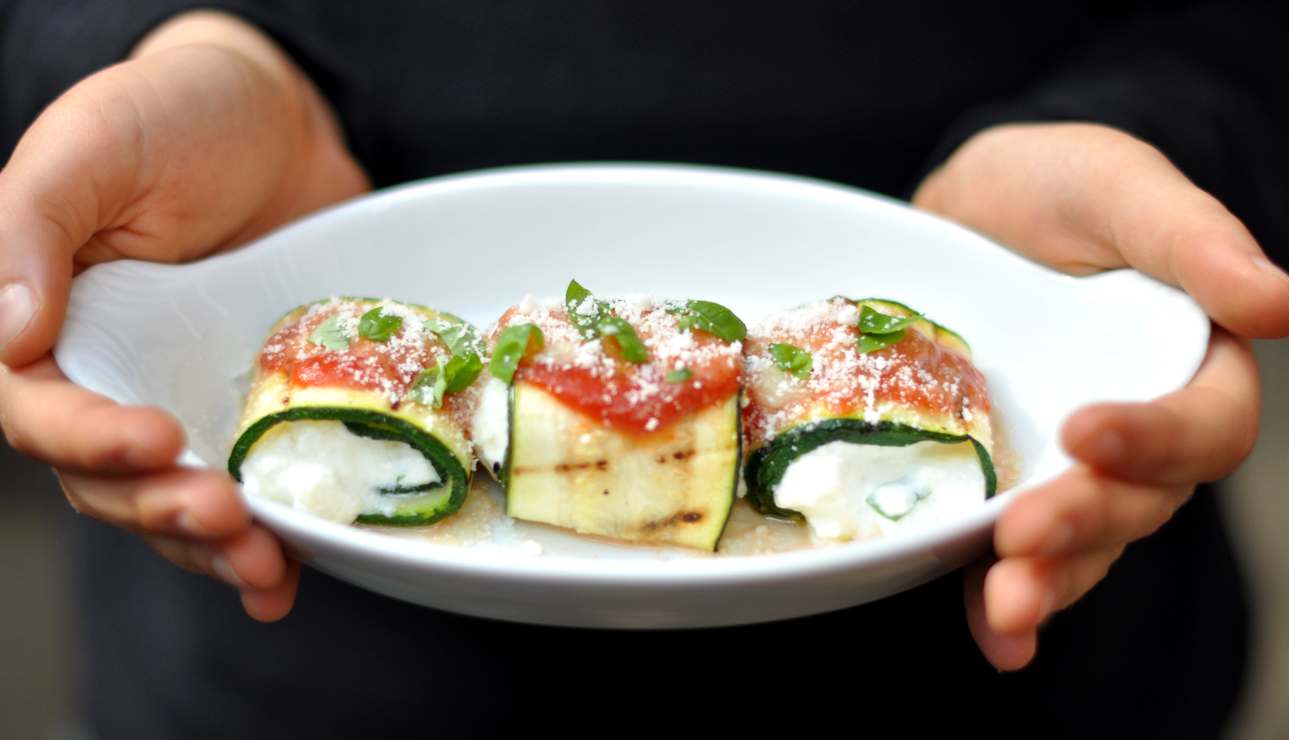 Lasagna zucchini rolls